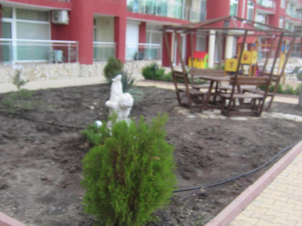 Global Ville Apartcomplex Pantai Sunny Bagian luar foto